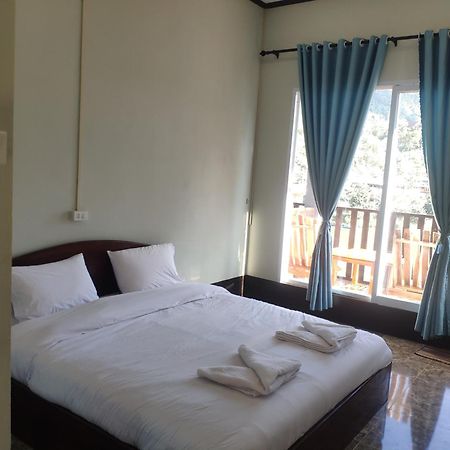 Arthith Guesthouse Нонгкио Номер фото