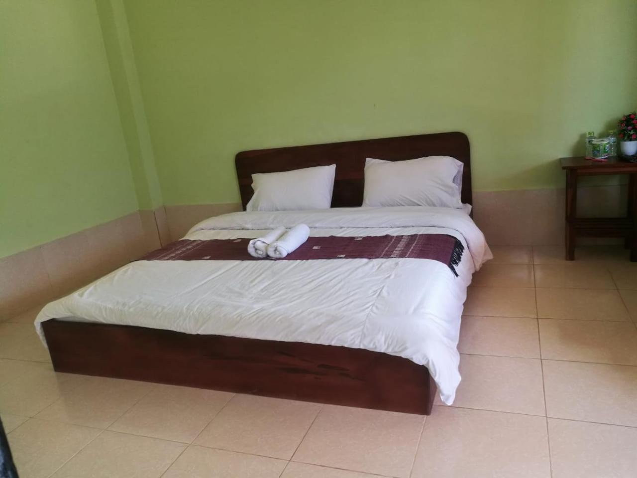 Arthith Guesthouse Нонгкио Экстерьер фото