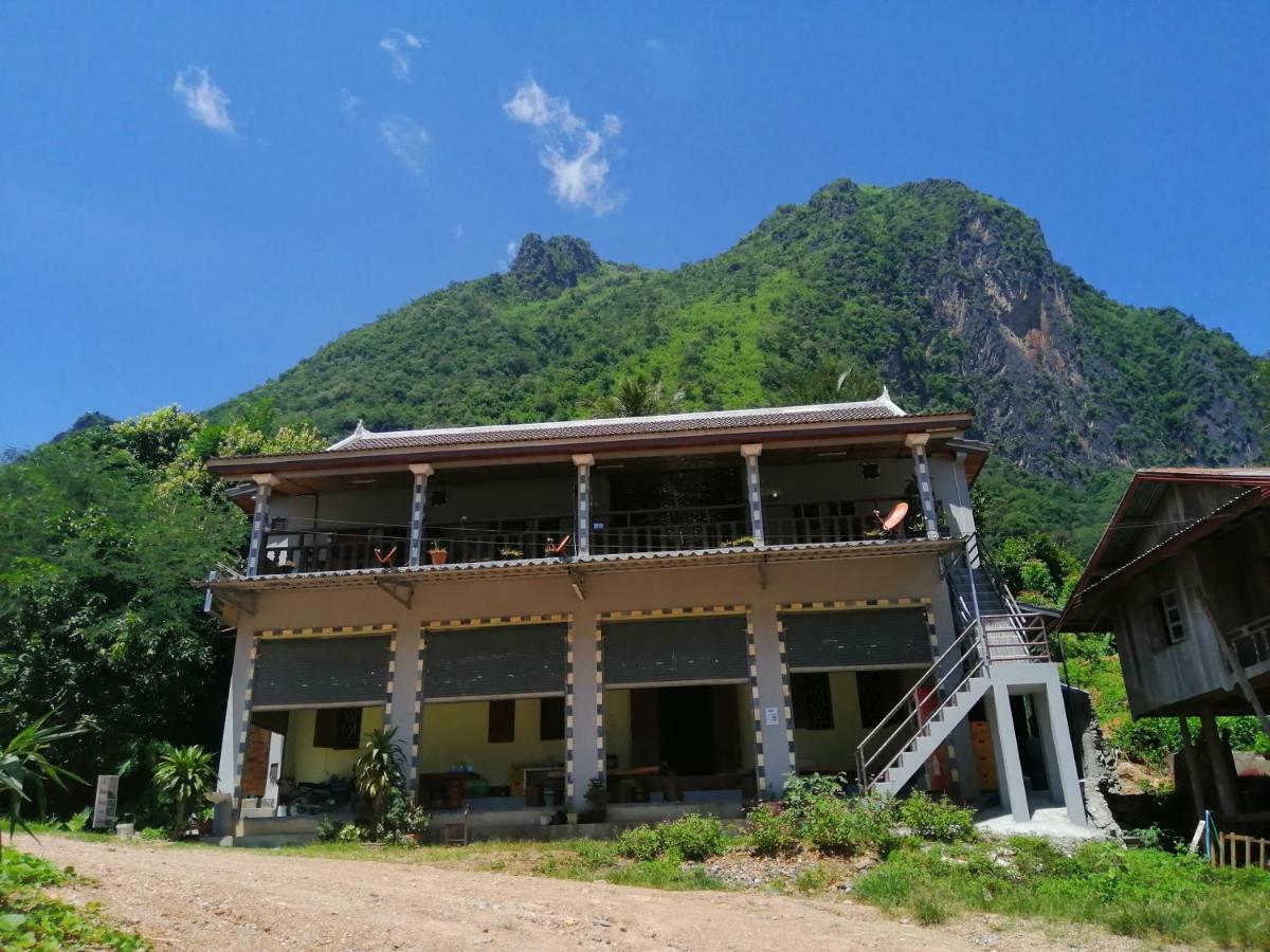 Arthith Guesthouse Нонгкио Экстерьер фото